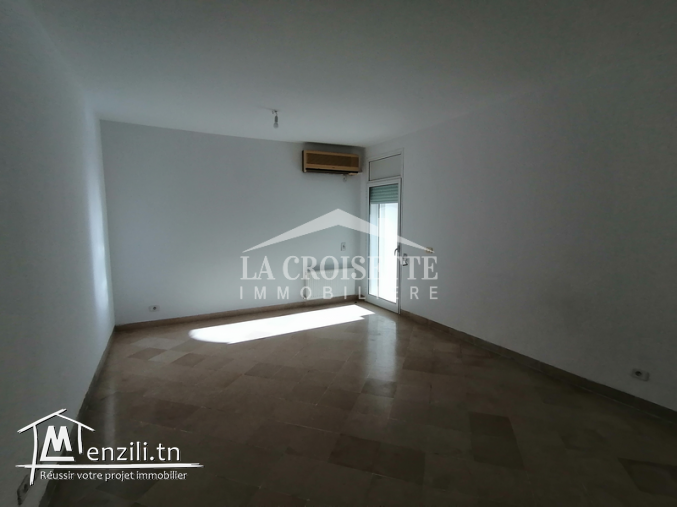 S2 à Gammarth MAL0667