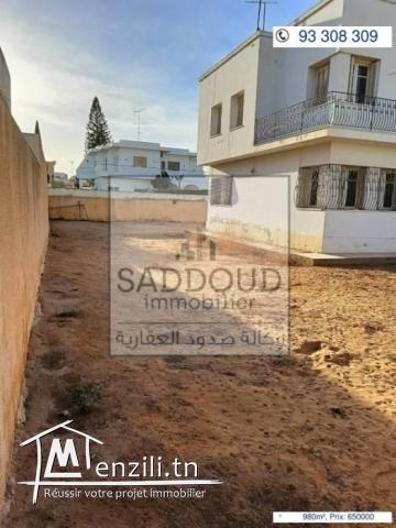Villa à vendre Route Tunis km2 50m de la Route Principale