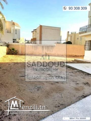 Villa à vendre Route Tunis km2 50m de la Route Principale