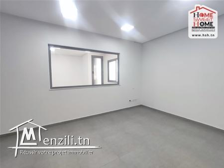 Bureau Karlie à Louer à Ain Zaghouan Nord