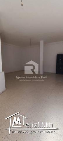 A vendre un Rez- de- chaussée  de type S1 avec un atelier spacieux  à Zaouiet Sousse
