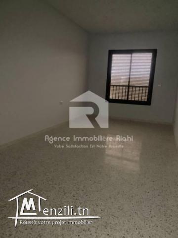 Appartement S4 à vendre directe promoteur à cite Erriadh 5