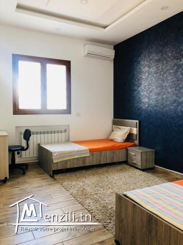 Villa S+3 avec piscine à Djerba la zone touristique