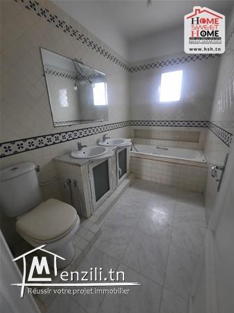 RDC de Villa Sylvie à Louer à La Soukra