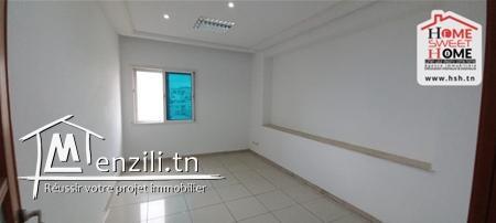 Bureau Harvard à Louer Aux Berges Du Lac1