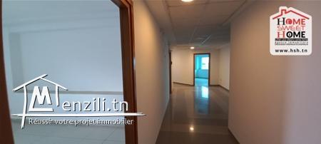 Bureau Harvard à Louer Aux Berges Du Lac1