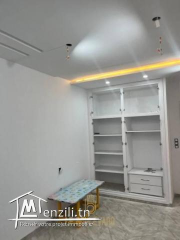 A louer Etage de villa S2 au 2éme étage à Sidi Mahersi Nabeul