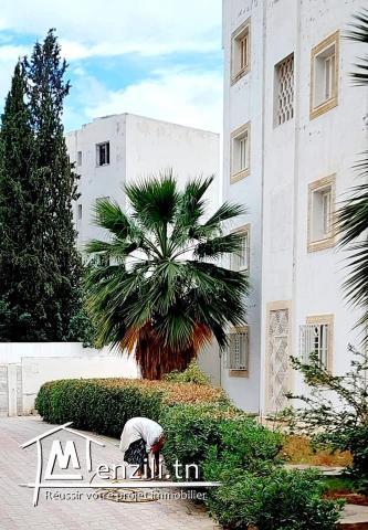 A vendre appartement s+3 au deuxième étage