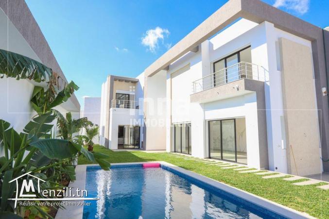 A vendre à Hammamet Nord une villa s+4
