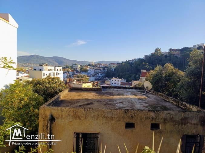 منزل للبيع في وسط مدينة طبرقة