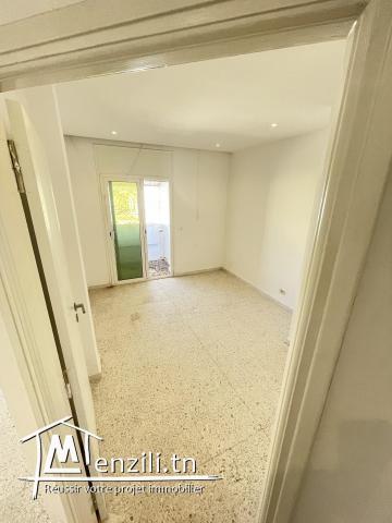 A vendre S+2 Sfax Centre Ville Immeuble Intilaka