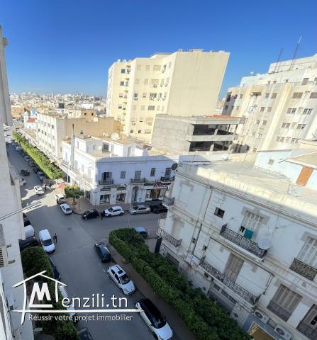A vendre S+2 Sfax Centre Ville Immeuble Intilaka
