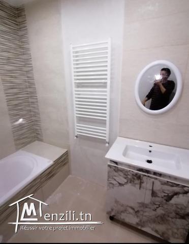 A louer Étage d'une villa haut standing à Rades radés radès méliène