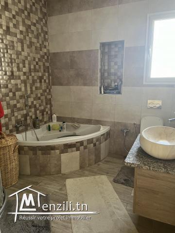 Etage de villa a louer route lafrane km 2,5