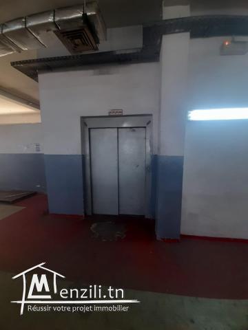 local / dépôt à louer zone industrielle sidi abdelhamid