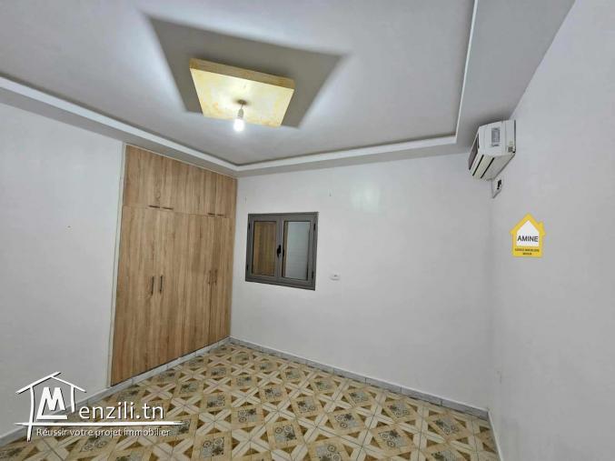 Location annuelle villa avec piscine non meublée à Midoun Djerba