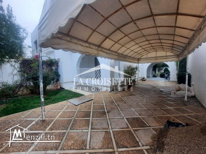 Villa S5 avec piscine à Carthage MVL1490