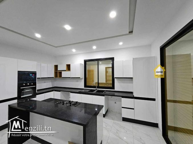 A vendre villa de luxe proche de centre ville Midoun Djerba