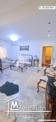 A louer RDC villa s4  au jardin d'El Menzah 2 à 2min de l ISC