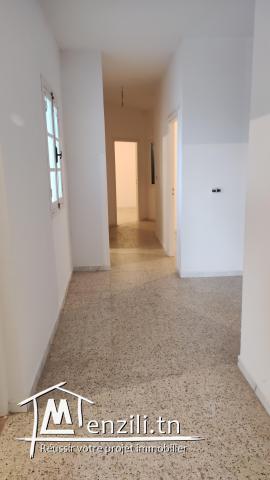 منزل طابقين له شهادة ملكية خاصة