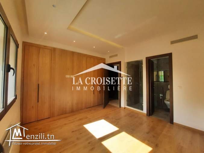 Duplex S2 meublé avec terrasse à Gammarth MDL0573