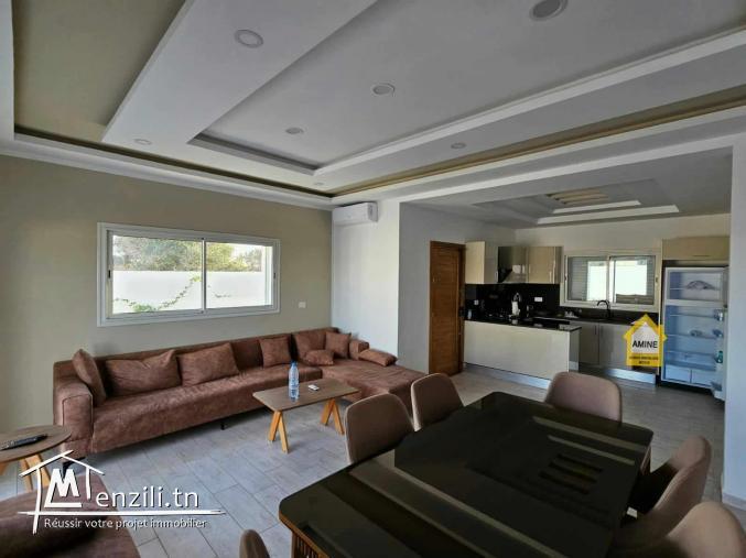 Grande belle villa avec piscine pour location annuelle à Midoun Djerba