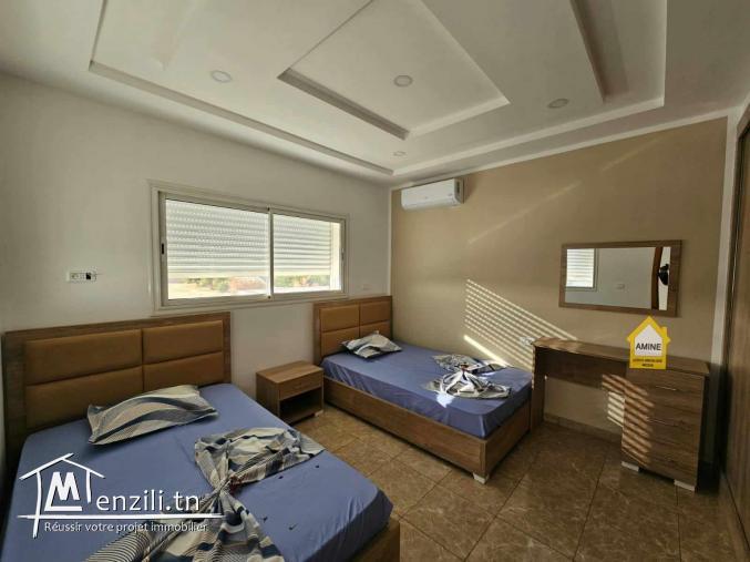 Grande belle villa avec piscine pour location annuelle à Midoun Djerba