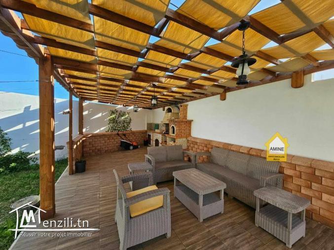 Villa de luxe avec piscine à vendre à Midoun Djerba