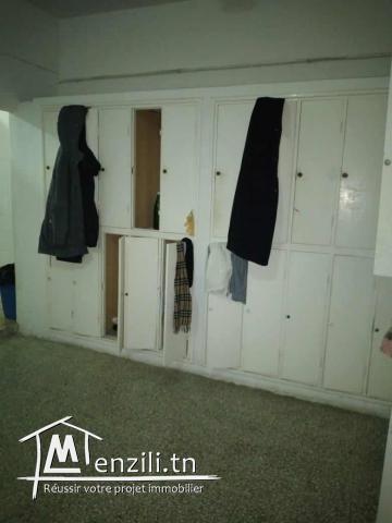 Local industriel à Tunis Sud