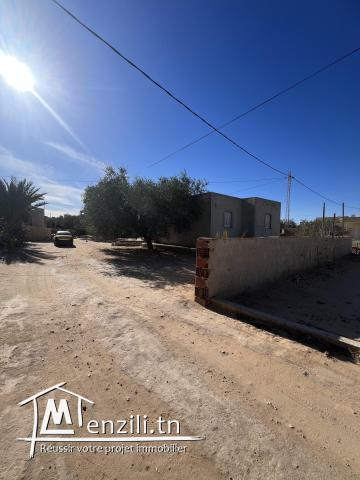 2 villas,houch arabe et écuries à vendre à hachane djerba