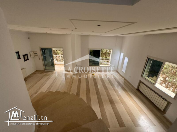 Duplex s3 avec terrasse a Gammarth Réf ZDL0584