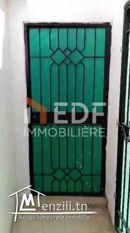 Réf AR1011 studio pour fille