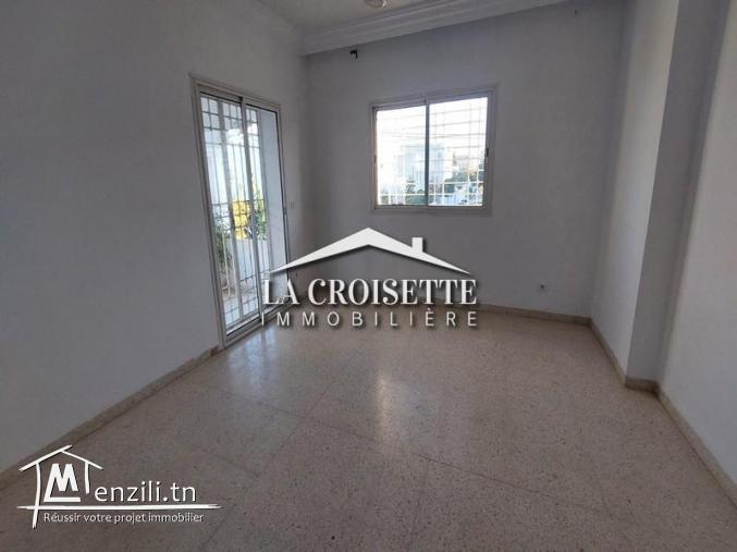 Villa S+5 Avec Piscine à La Marsa ZVV0202