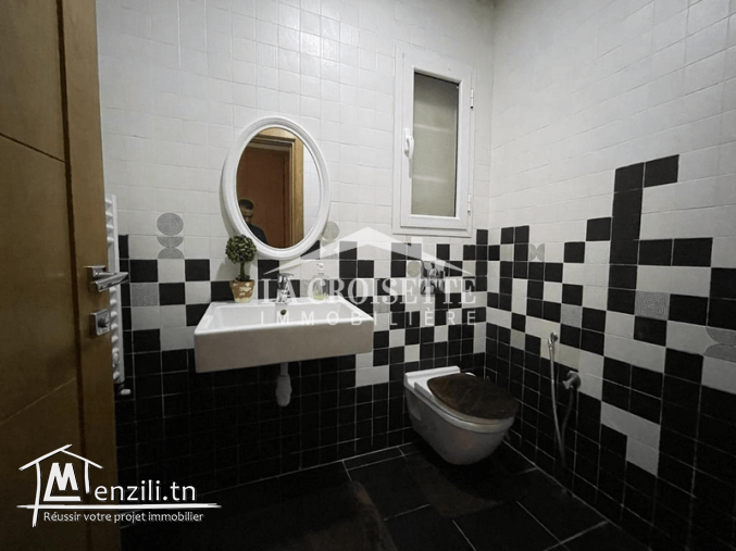 Un appartement s+4 aux berges du lac mav1153