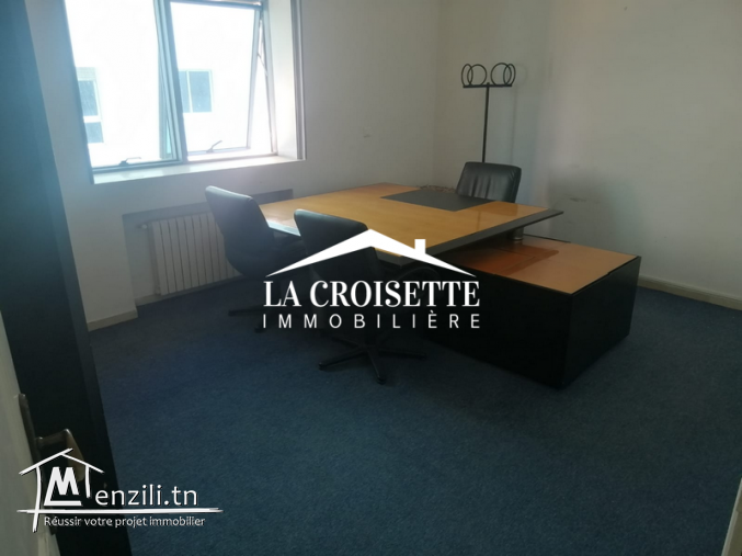 Bureau meublé H+4 ZBL0349