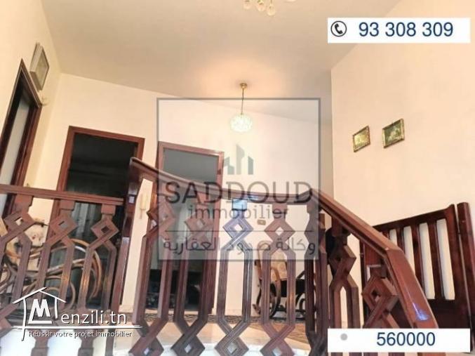 Villa Duplexe à Sidi Mansour km7 50m à droite de la route.