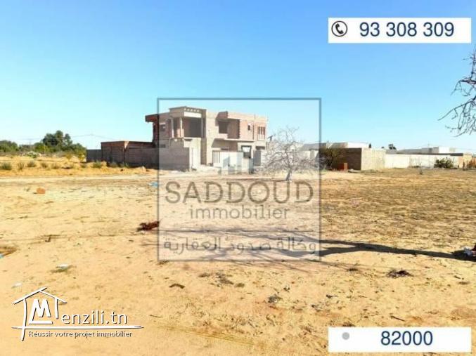 lot de 715m à route el Ain km11 à guache Zanket Fourati