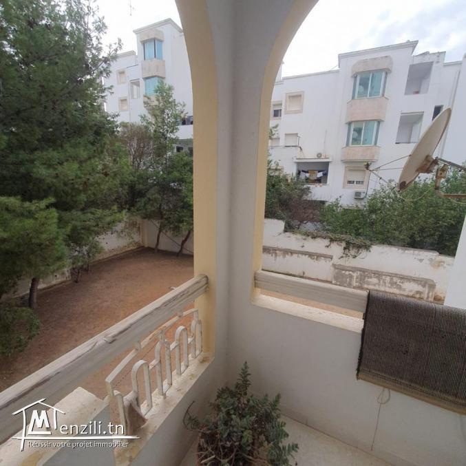 A vendre à ennasr 1, un appartement s+ 2