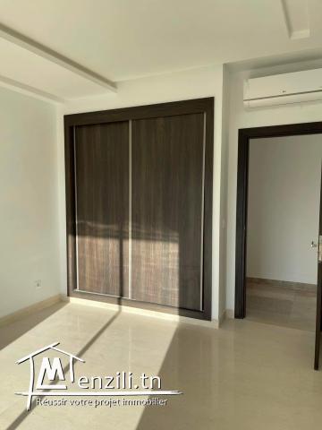 Particulier-location joli appartement jardin de carthage