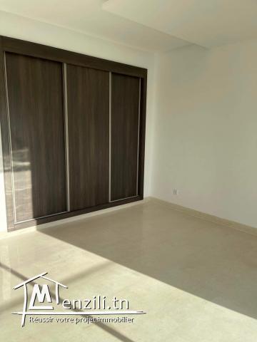 Particulier-location joli appartement jardin de carthage