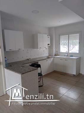 Appartement RDC rénové , immeuble zitouna , sfax