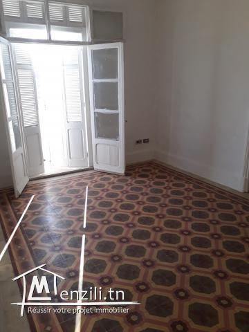 un appartement a vendre à Rue de palestine la fayette Tunis