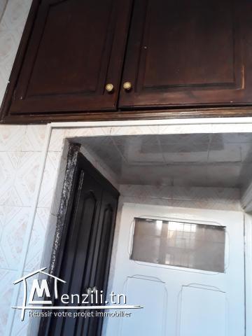 un appartement a vendre à Rue de palestine la fayette Tunis