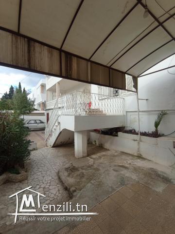 trés agréable villa sur deux niveaux a vendre