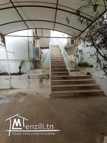 trés agréable villa sur deux niveaux a vendre