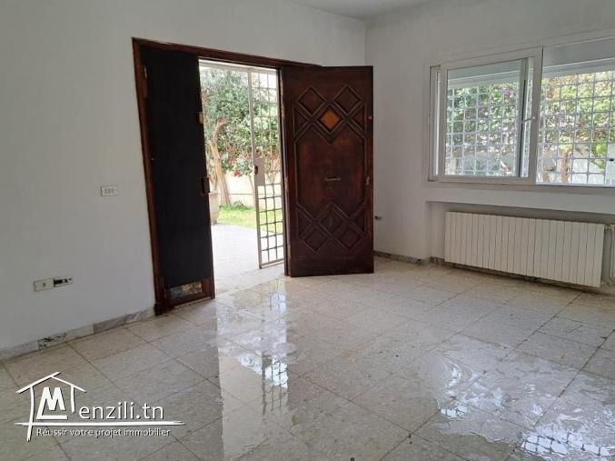 a louer une villa s+3 à la marsa nassim