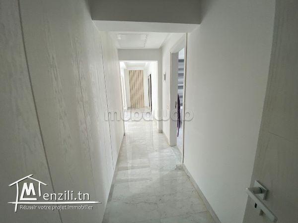 villa avec piscine à la marsa