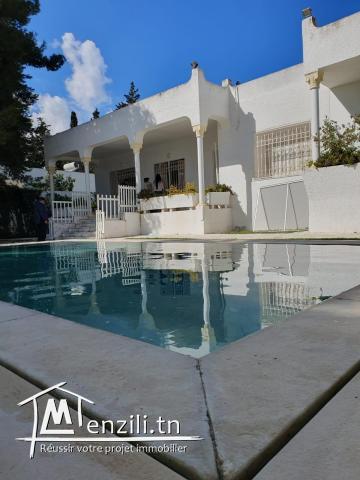 une villa à la marsa nassim