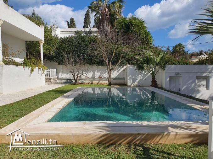 une villa à la marsa nassim