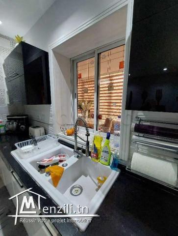 A Vendre Un Appartement S+3 Haut Standing à Cité Wahat